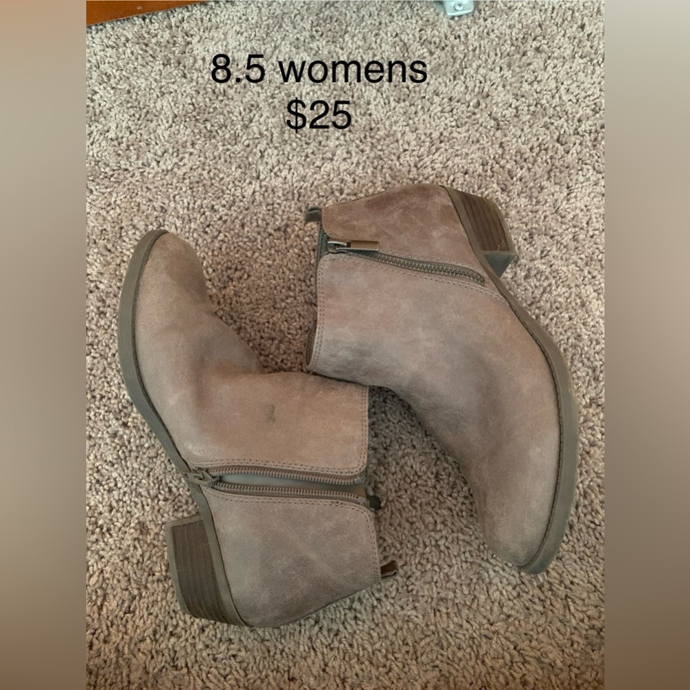 Ankle boots
